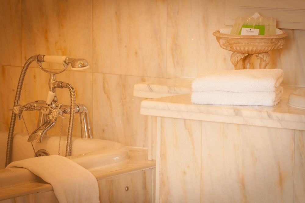 Butler Arms Hotel Waterville Zewnętrze zdjęcie